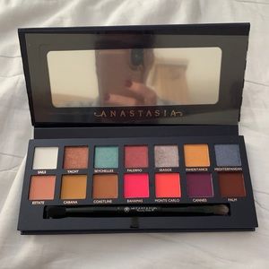 SOLD ABH Riviera Pallet